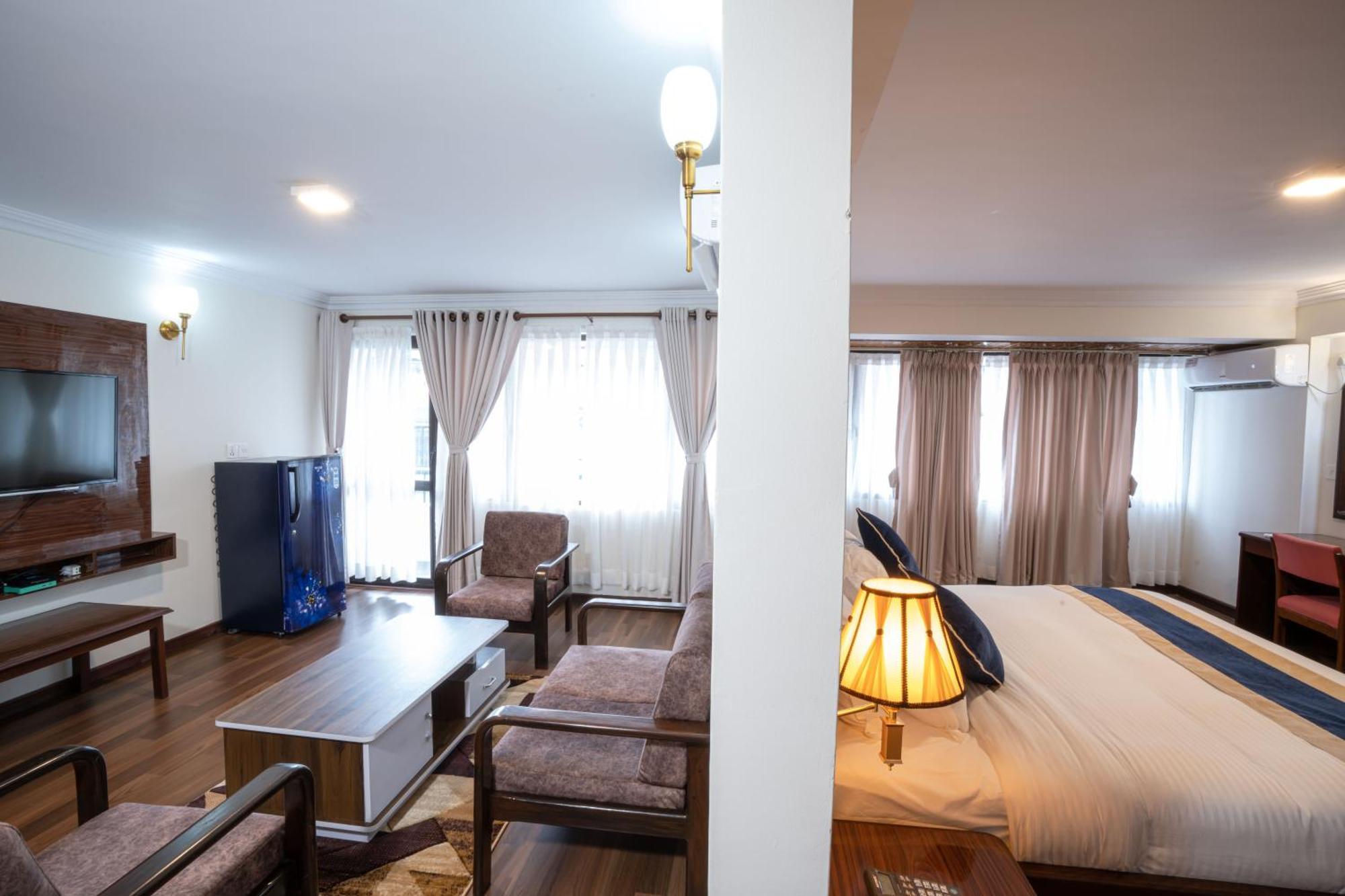 Kathmandu Business Hotel Luaran gambar