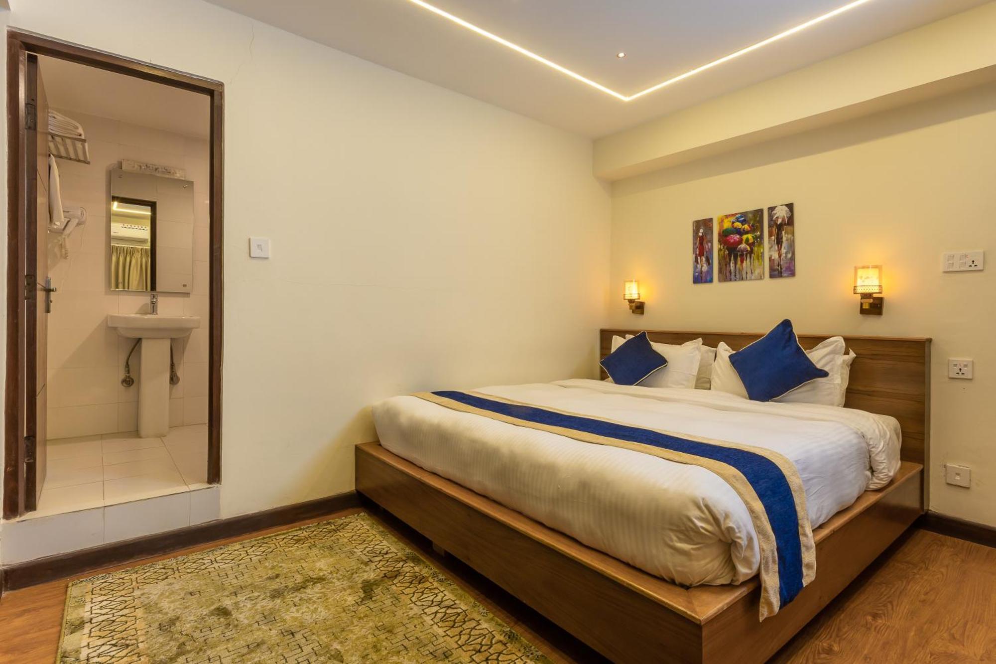 Kathmandu Business Hotel Luaran gambar