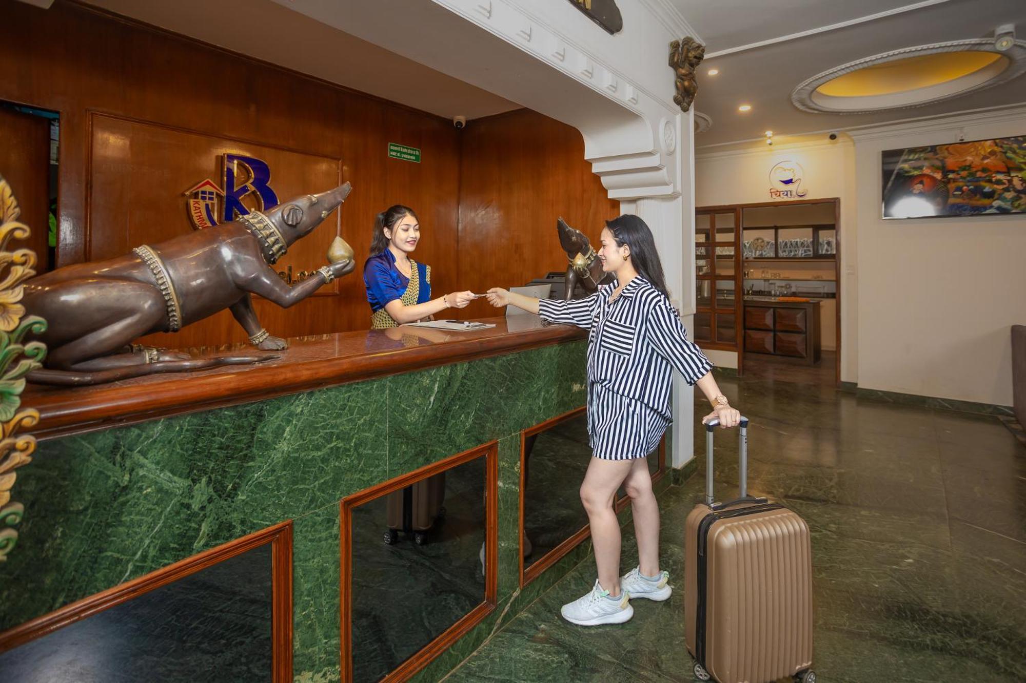 Kathmandu Business Hotel Luaran gambar